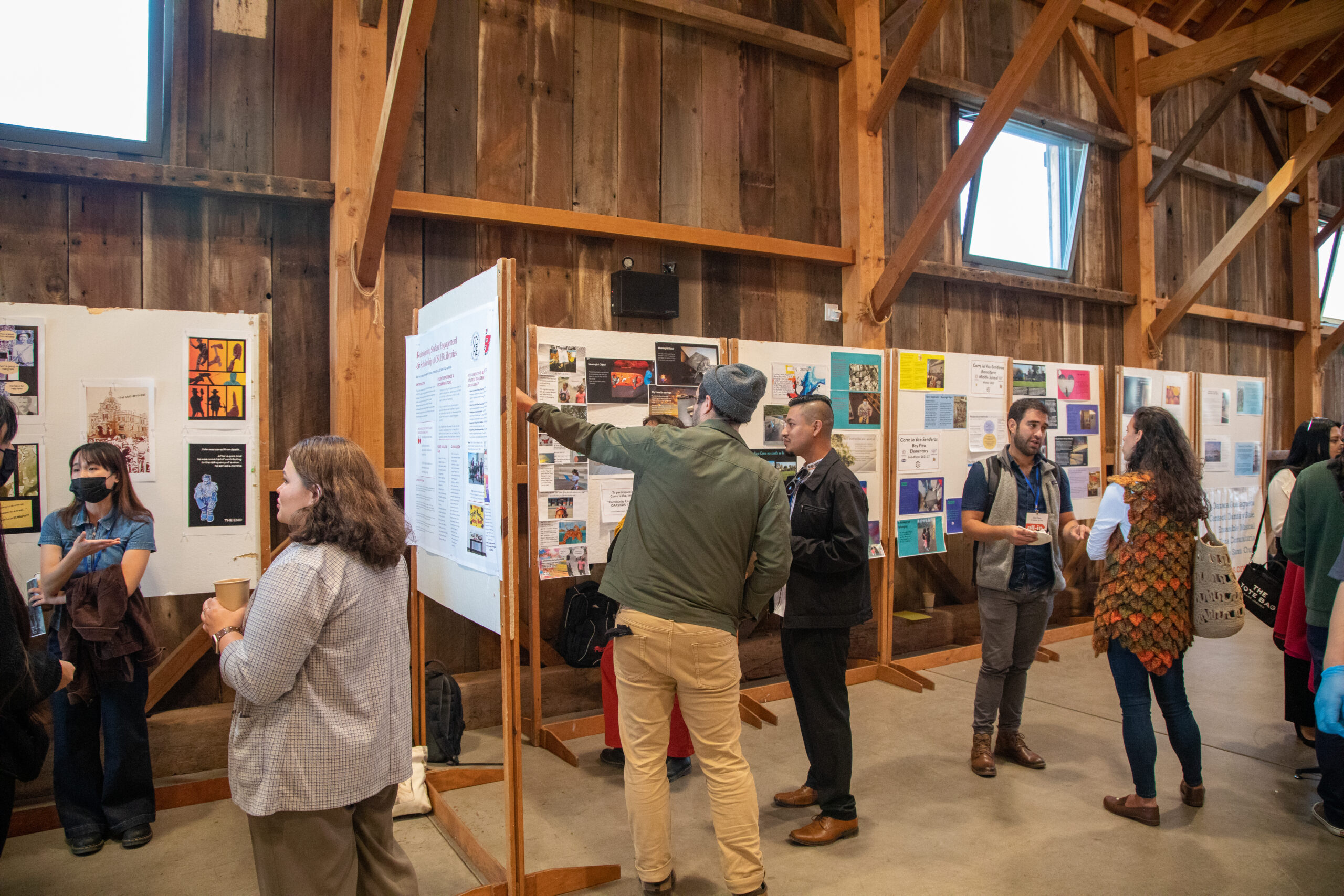 people at poster session
